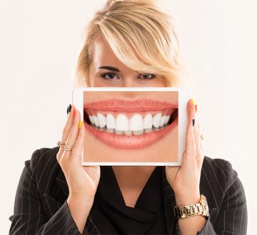 5 Signs You May Need Teeth Whitening in Fountain Valley, CA